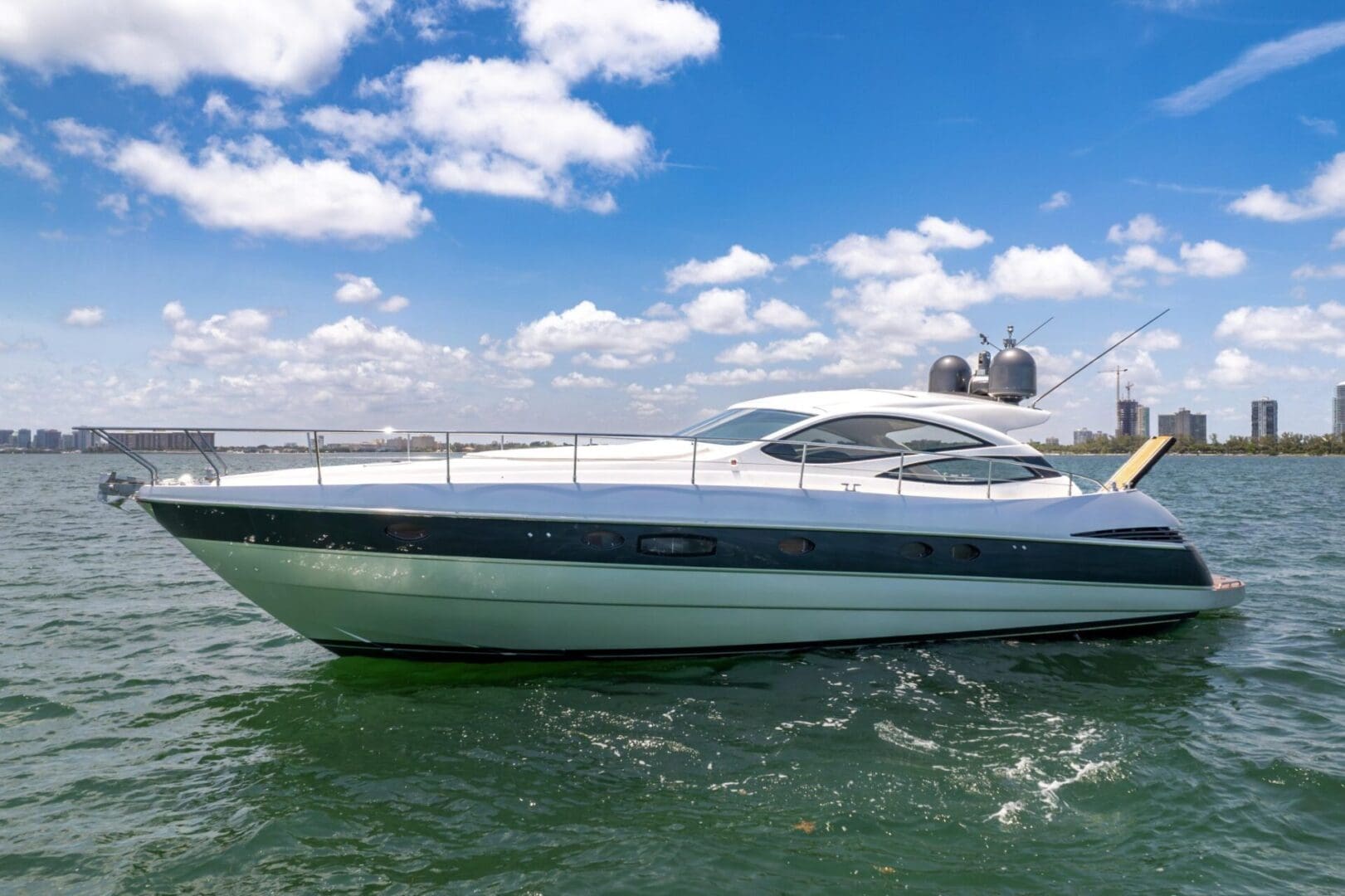 2005 Pershing50